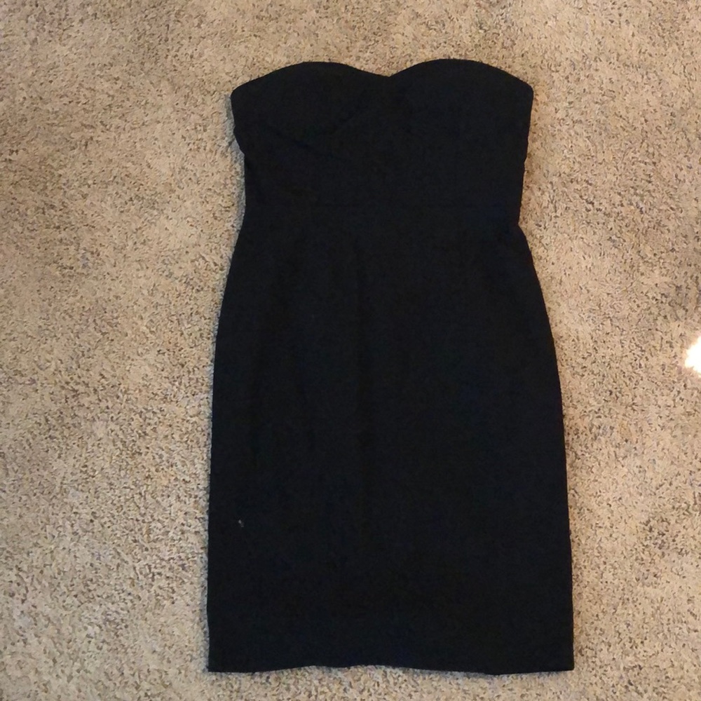 Strapless black dress 💃🏼